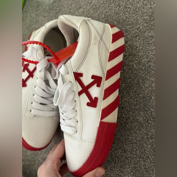 Off-White Lace-Up Cotton Canvas Sneakers - Picture 2 of 9